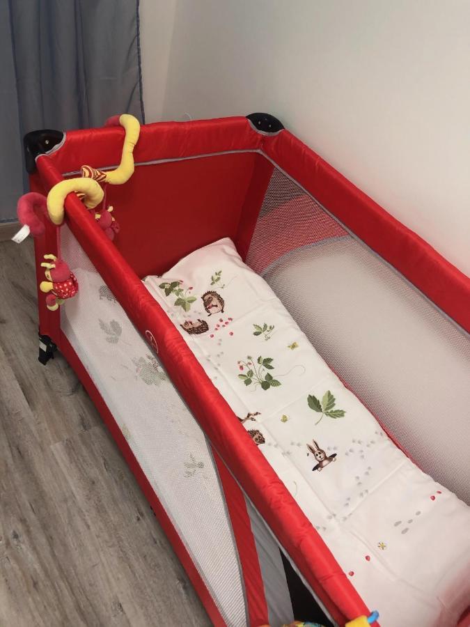 Vecsesi Rendezvenykoezpont Es Panzio住宿加早餐旅馆 外观 照片
